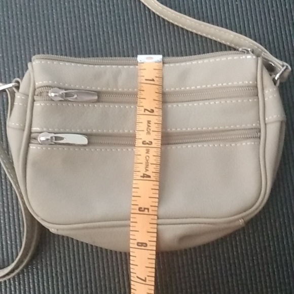 GIFT with purchase Taupe leather crossbody bag purse - Picture 8 of 10